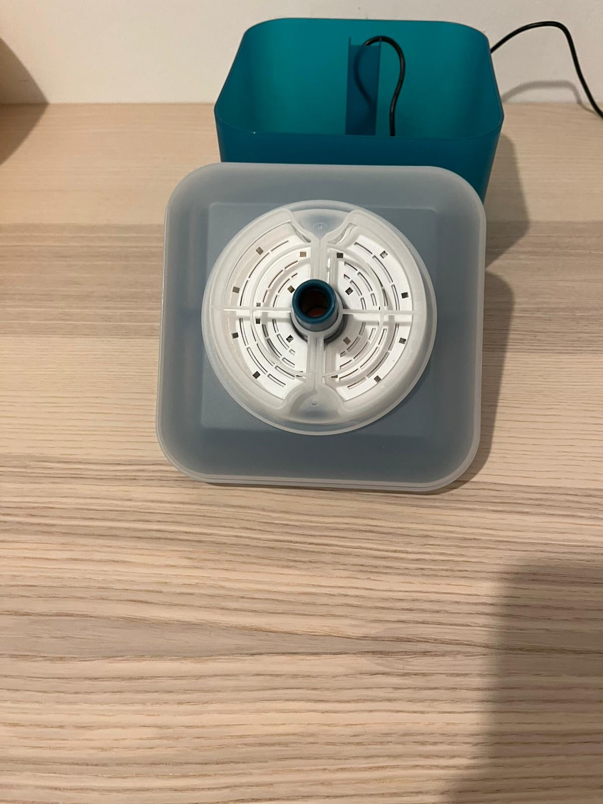 Fontana Automatica per Gatti – Distributore d’Acqua con LED e Indicatore di Livello